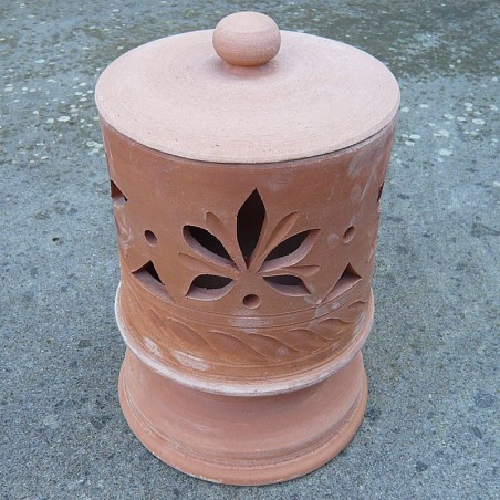 Lantern in clay